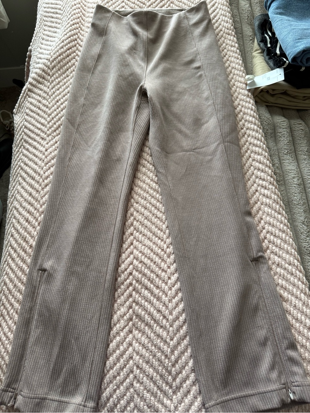 Lululemon Ribbed Softstreme Zip-Leg High-Rise Pant in Pinkish Taupe